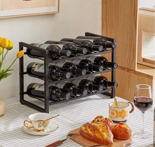Estante de vino industrial negro
