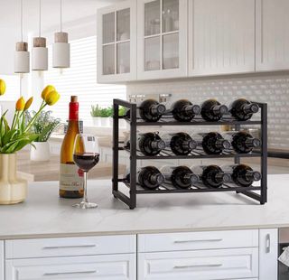 Estante de vino industrial negro
