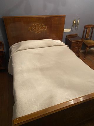 Cama estilo colonial/vintage Esta en Puigcerda