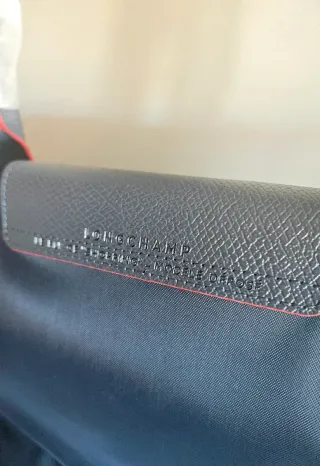 Le Pliage tamaño grande hombro. Color azul oscuro.