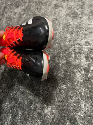 Chuteiras Adidas Predator League FG/MG