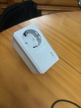 TP-Link AV600 Passthrough Powerline Kit