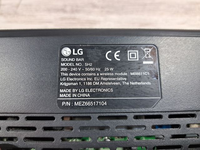 Barra de sonido + Subwoofer LG SH2 100W