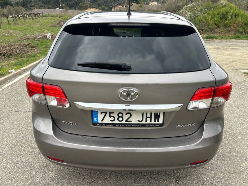 Toyota Avensis 120D Comfort 2015, foto 7