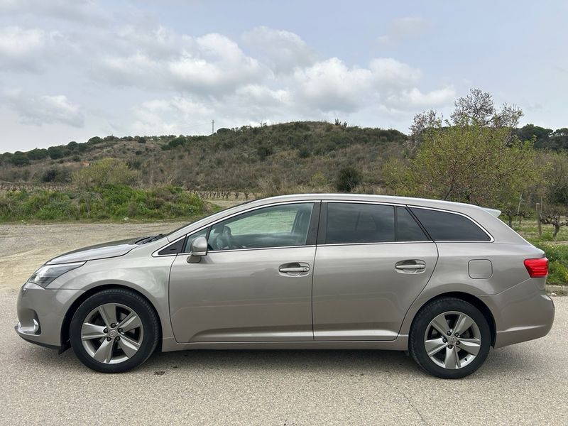 Toyota Avensis 120D Comfort 2015, foto 5