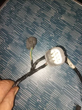 Inyección honda cbr600f f4i pc35 2002.