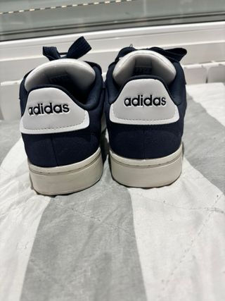 Zapatillas Adidas Azul y Blanco