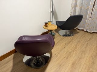 Poltrone girevoli Tirup in pelle