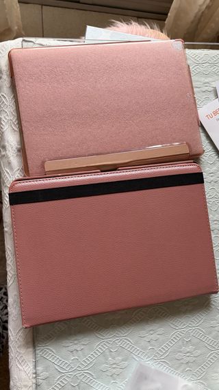 2 Fundas iPad Rosa y Beige