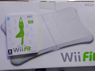 Nintendo Wii Fit Balance Board + Juego