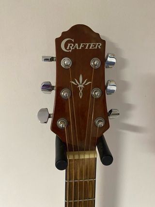 Guitarra Electroacústica Crafter con EQ