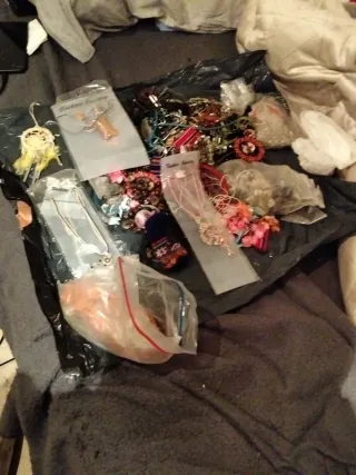 Lote de bisutería hecha a mano