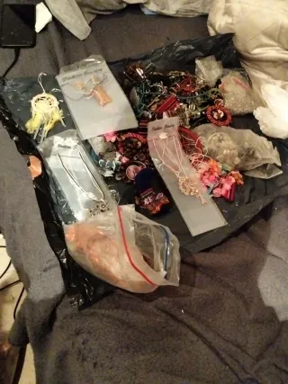 Lote de bisutería hecha a mano