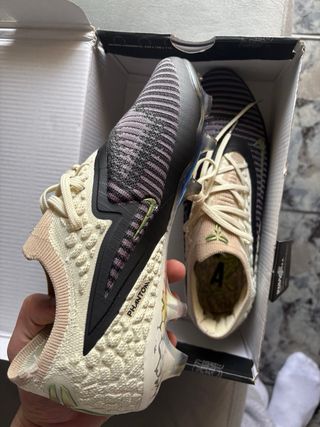 Nike Phantom Black Mamba Beige/Multicolor