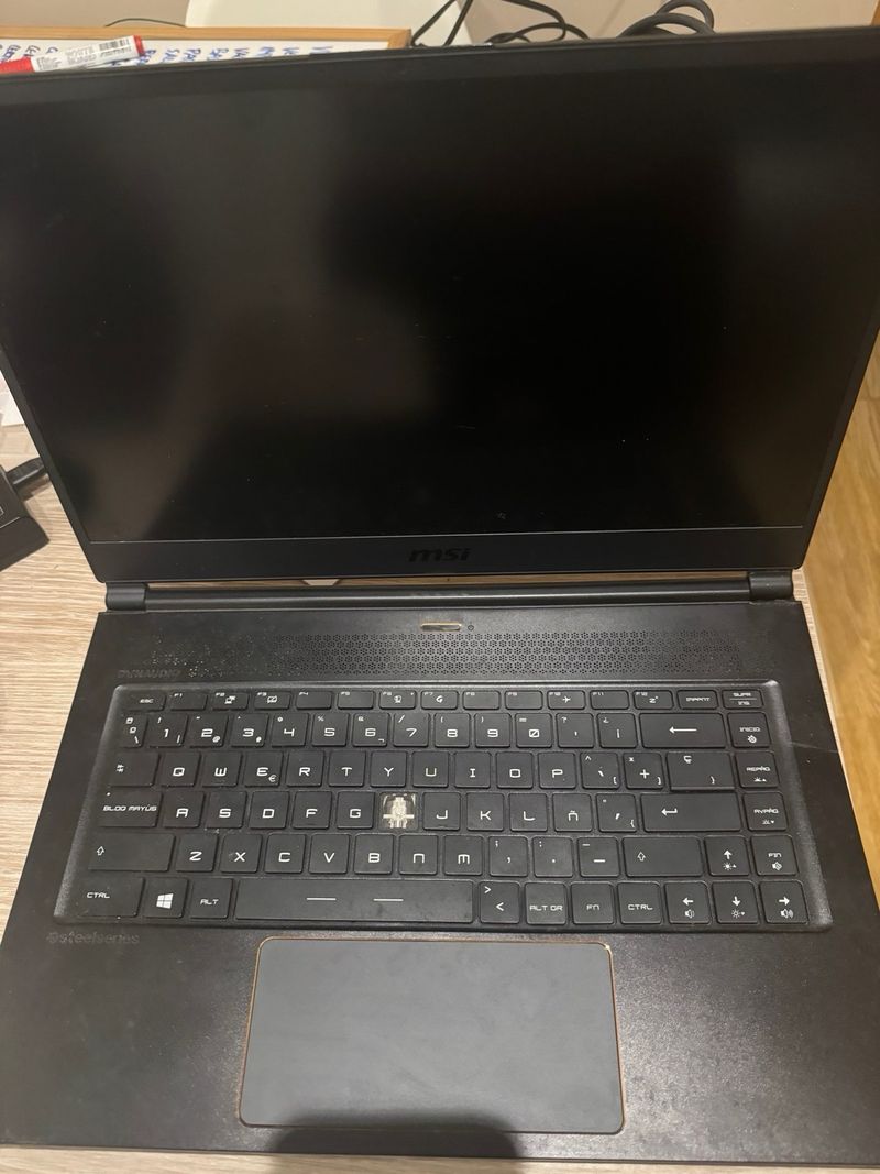 Portátil MSI para piezas/arreglar afbeelding 4