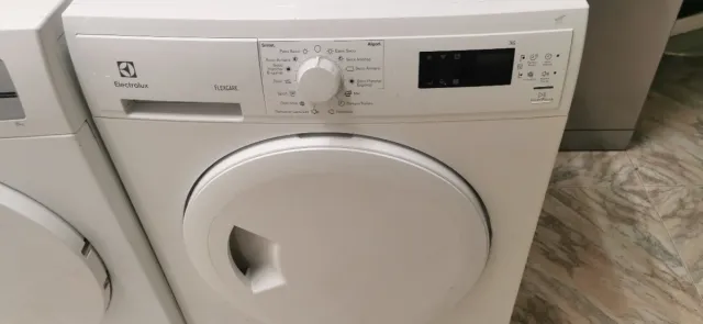 Secadora Electrolux Condensación 8kg