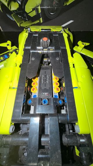 LEGO Technic Lamborghini Huracán 42161