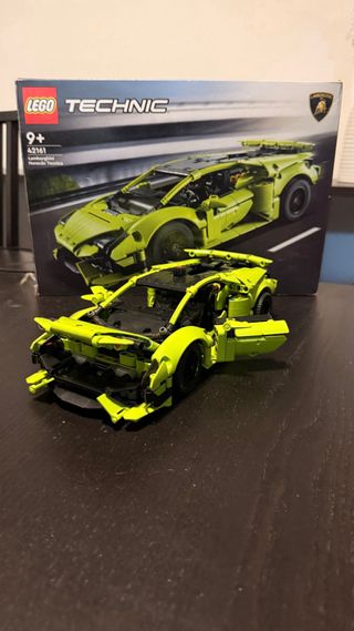 LEGO Technic Lamborghini Huracán 42161
