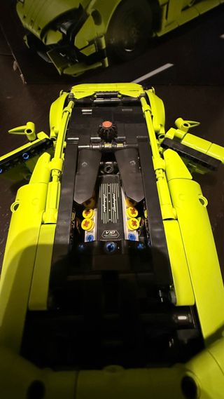 LEGO Technic Lamborghini Huracán 42161