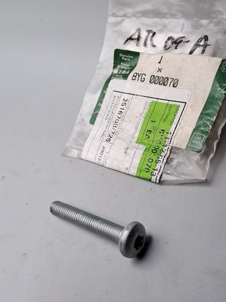 4 x Tornillo capota M8x50 mm BYG000070 Land Rover