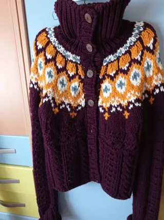 Conjunto punto chaqueta y falda