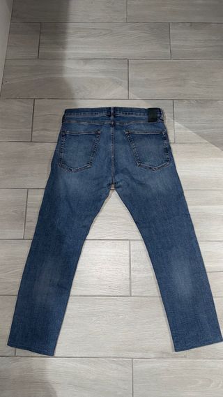 Pantalón vaquero Zara hombre Talla 40
