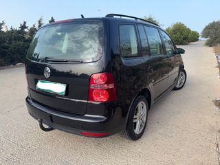 Volkswagen Touran 2007 5 PLAZAS