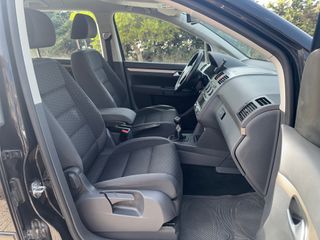 Volkswagen Touran 2007 5 PLAZAS