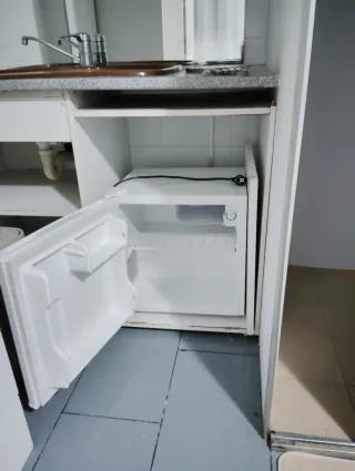 Alquiler habitación,una persona,acceso privado.