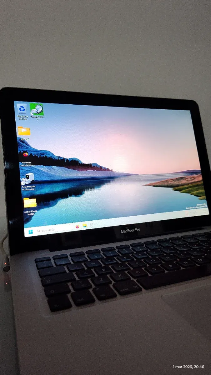 MacBook Pro Plata afbeelding 2