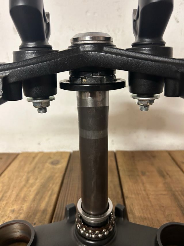 Tijas Kawasaki Z900 2023