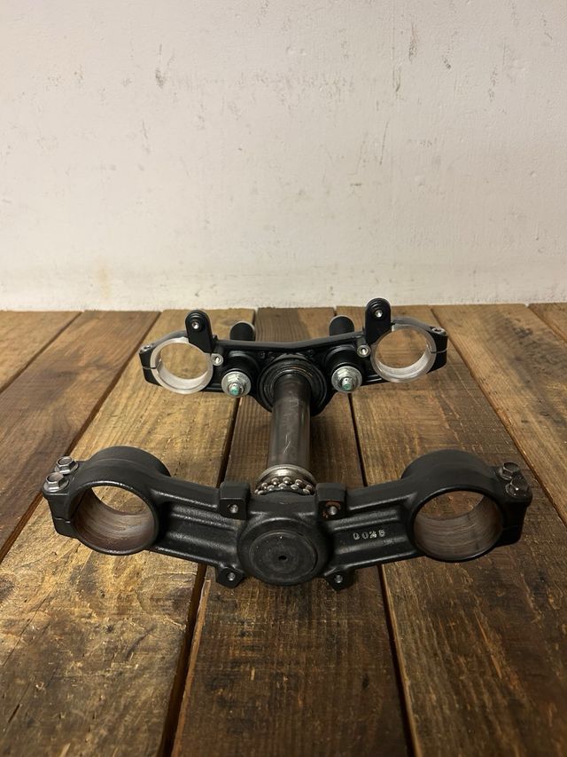 Tijas Kawasaki Z900 2023