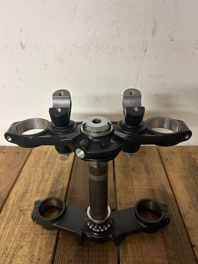 Tijas Kawasaki Z900 2023