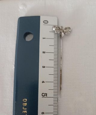 Alfiler de corbata mariposa plateado