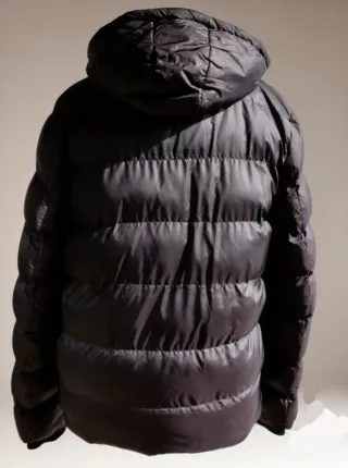 Chaqueta C.D.K. Negra con Capucha Talla L-XL