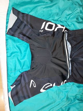 Trajes de ciclismo Nalini y Pro