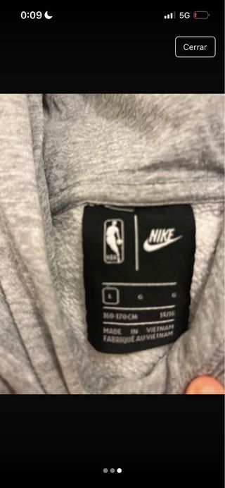 Sudadera Milwaukee Bucks Nike NBA gris