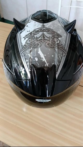 Casco Moto Scorpion Negro y Blanco