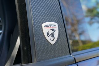 Abarth 695 RIVALE 180cv