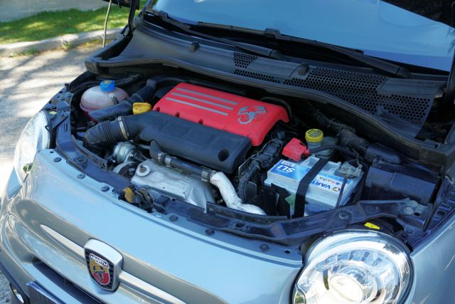 Abarth 695 RIVALE 180cv