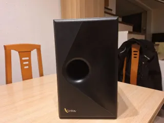 Infinity subwoofer con sistema Reflex (impecable)