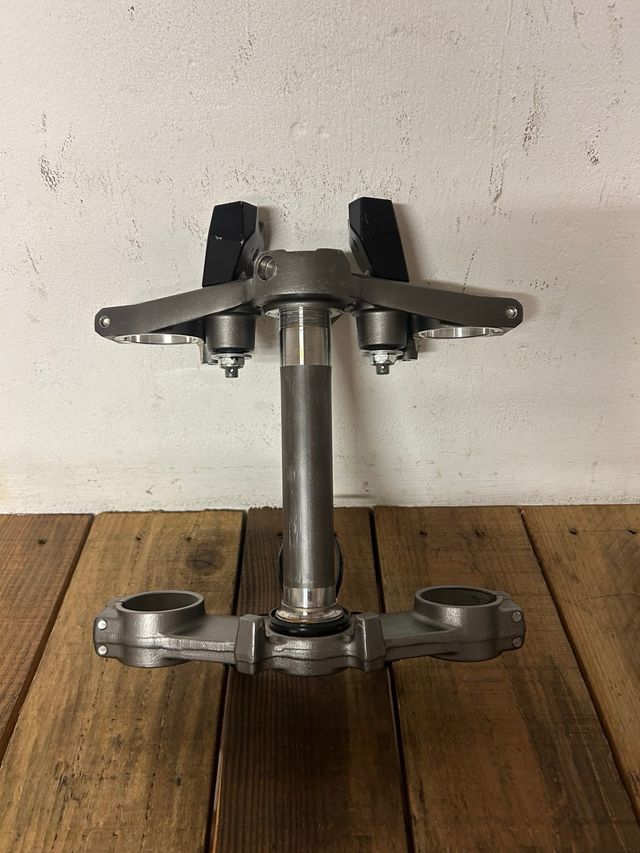 Tijas Kawasaki Z800 2014