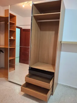 Armario puertas correderas, con espejo