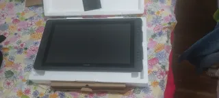 Tableta Gráfica Huion Kamvas Pro 20 (2019).