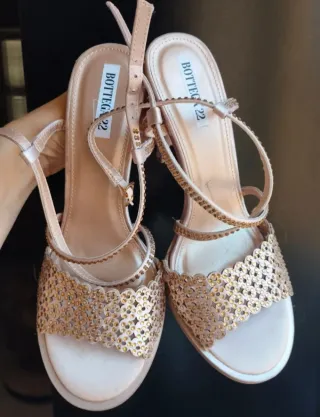 Sandali gioiello dorati donna Tg 39