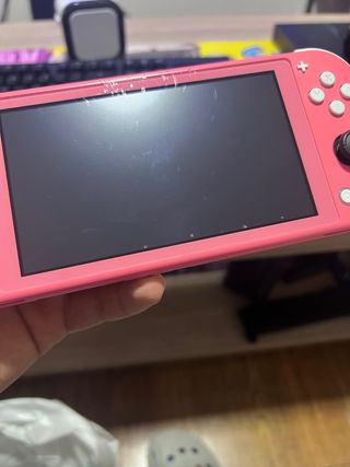 Nintendo Switch Lite Coral