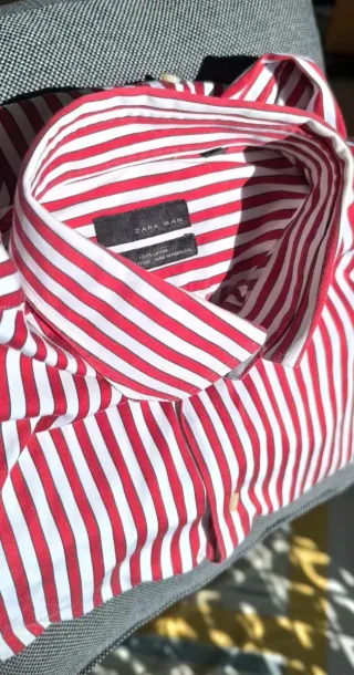 Camisa Zara Hombre Talla 43 / XL Rayas Rojas