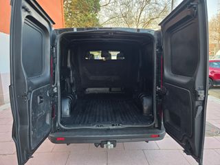 Renault Trafic 2023 2.0 dCi L2H1 Comfort 6 Plazas