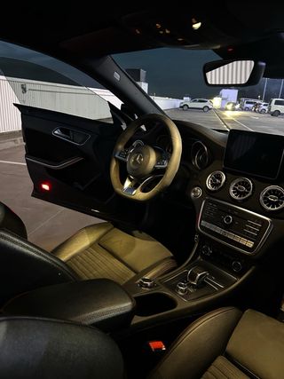 Mercedes-Benz Clase CLA 45 AMG 4MATIC (2018)