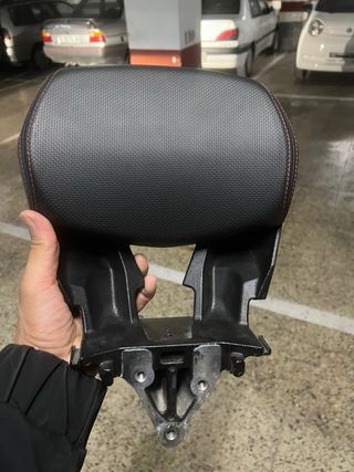 Respaldo Yamaha Xmax 400 Negro